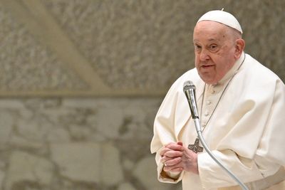 Pope Francis still critical but shows ‘slight improvement’, Vatican update claims