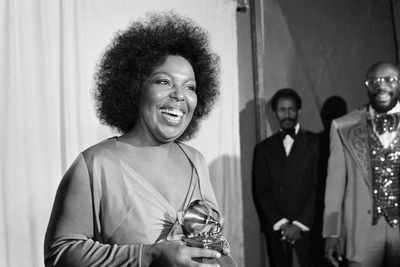 Roberta Flack exposed Killing Me Softly With His Song to the world – songwriter