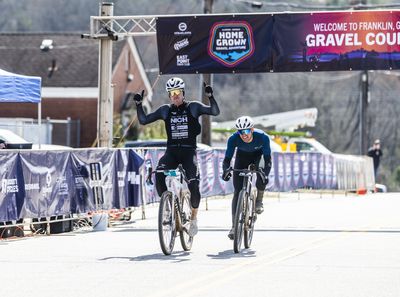 Michael Garrison, Lauren De Crescenzo repeat as winners of Homegrown Gravel