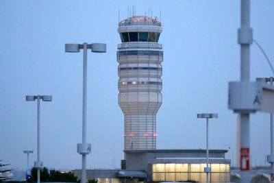 What to know about air traffic control towers after a midair collision in Arizona prompts questions