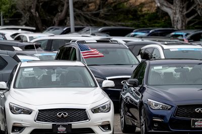 New car buyers finally get some good news about inflated prices