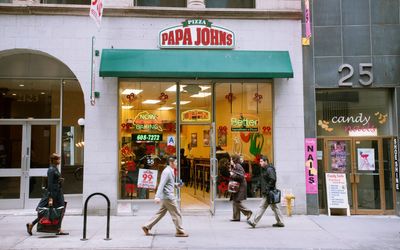 Papa John’s Stock Is Red Hot on Takeover Interest. Is PZZA a Buy, Sell, or Hold Now?
