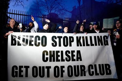 Chelsea fans stage protest against owners ahead of Southampton match