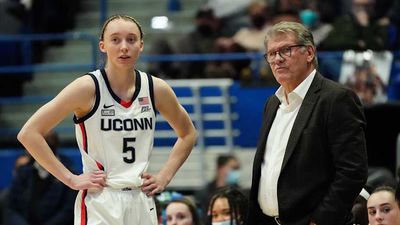 UConn's Geno Auriemma Details 'Delusional Side' of Paige Bueckers That He Loves