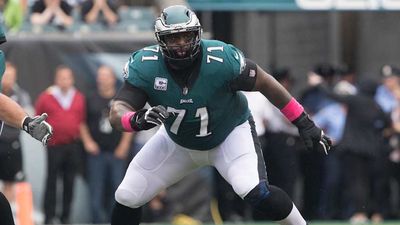 Former Eagles OT Jason Peters Set to Retire From NFL After 19 Seasons