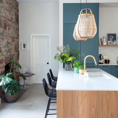 6 things I always see in the coolest Scandi-style kitchens, as an interior stylist