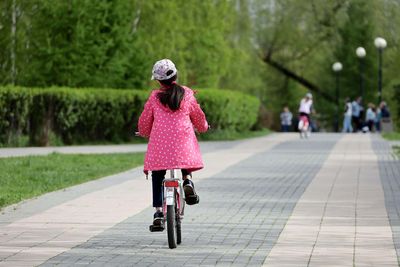 Girls less than half as likely as boys to cycle regularly – survey