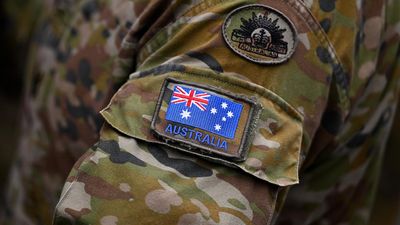 Officer stripped of security clearance still in ADF