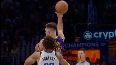 NBA Fans Were Reeling After Luka Doncic's Amazing No-Look Assist vs. Mavericks