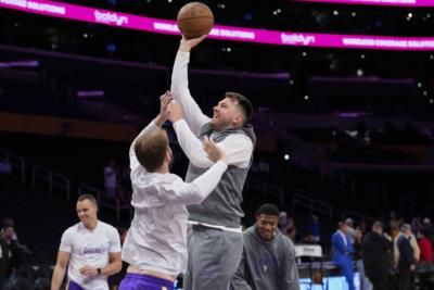 Luka Doncic Shines In Lakers' Victory Over Mavericks