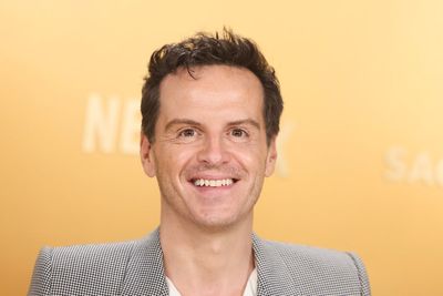 Andrew Scott reveals he passed a kidney stone ‘in agony’ at 2020 SAG awards: ‘It was grisly’