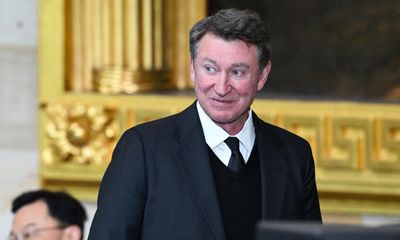 Et tu, Wayne: Gretzky’s legacy in Canada takes hit over 4 Nations snub