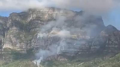 Wildfire breaks out across Table Mountain National Park blanketing Cape Town in thick smoke