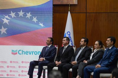 Trump cuts financial lifeline for Venezuela's government by ending permit to export oil to US