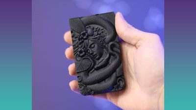 This beautiful 3D printed wallet is like a tiny sculpture for your pocket