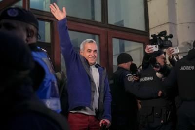 Romanian Populist Candidate Faces Criminal Investigation