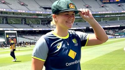 UP Warriorz replace Chamari Athapaththu with Georgia Voll in WPL 2025