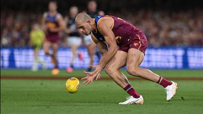 Starcevich concussed as Crows beat Lions in AFL