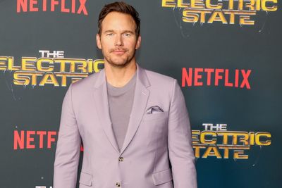 Chris Pratt reveals why he gets a lung infection after every new baby — and he blames Arnold Schwarzenegger