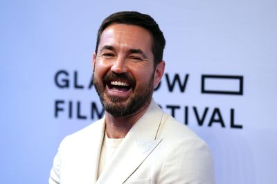 ‘Edge-of-your-seat’ thriller makes Glasgow look ‘spectacular’ – Martin Compston