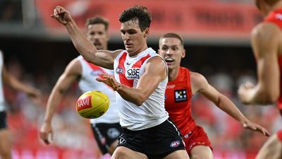 Gulden hurt against Suns in big blow for Swans