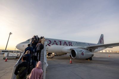 Qatar Airways defends leaving dead body next to couple on flight for several hours