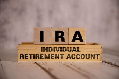 Traditional IRA Basics: 10 Things to Know to Build Wealth