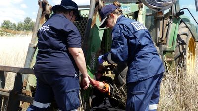 'Not my arm': hard medicine brings doctors to the bush