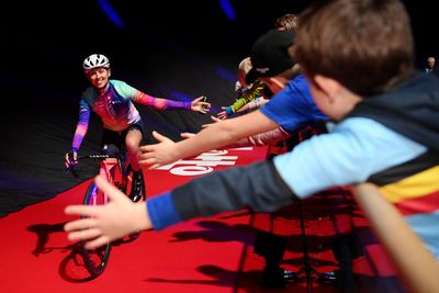 Free beer to be handed out at Omloop Het Nieuwsblad Women start as Flanders Classics 'raise a glass' to 20th edition