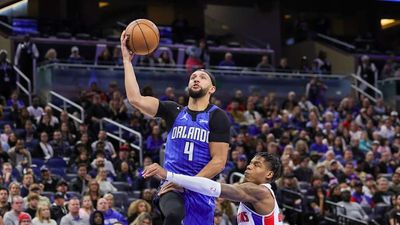 Magic Guard Jalen Suggs Out Indefinitely Due to Knee Injury