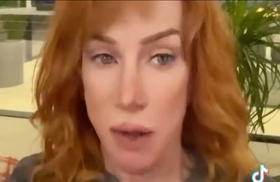 Kathy Griffin attacks Jack Black over his hygiene during their brief romance