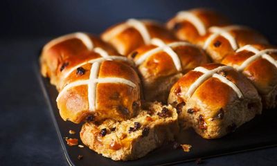 Hot cross redone: UK retailers experiment with Easter favourite