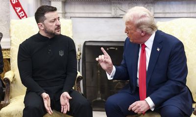 Zelenskyy says US support ‘crucial’ as he lands in UK for Starmer meeting