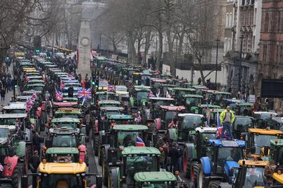 Farmers could be arrested if they drive tractors at rally, police warn