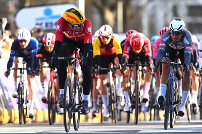 Wærenskjold outsprints favourites at Omloop Het Nieuwsblad