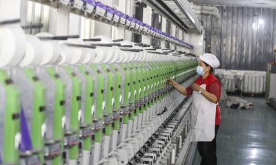 Chinese manufacturing returns to growth despite threat of higher Trump tariffs