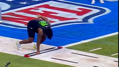 A Screaming and Grunting Offensive Lineman Ran the Loudest 40 at the NFL Combine