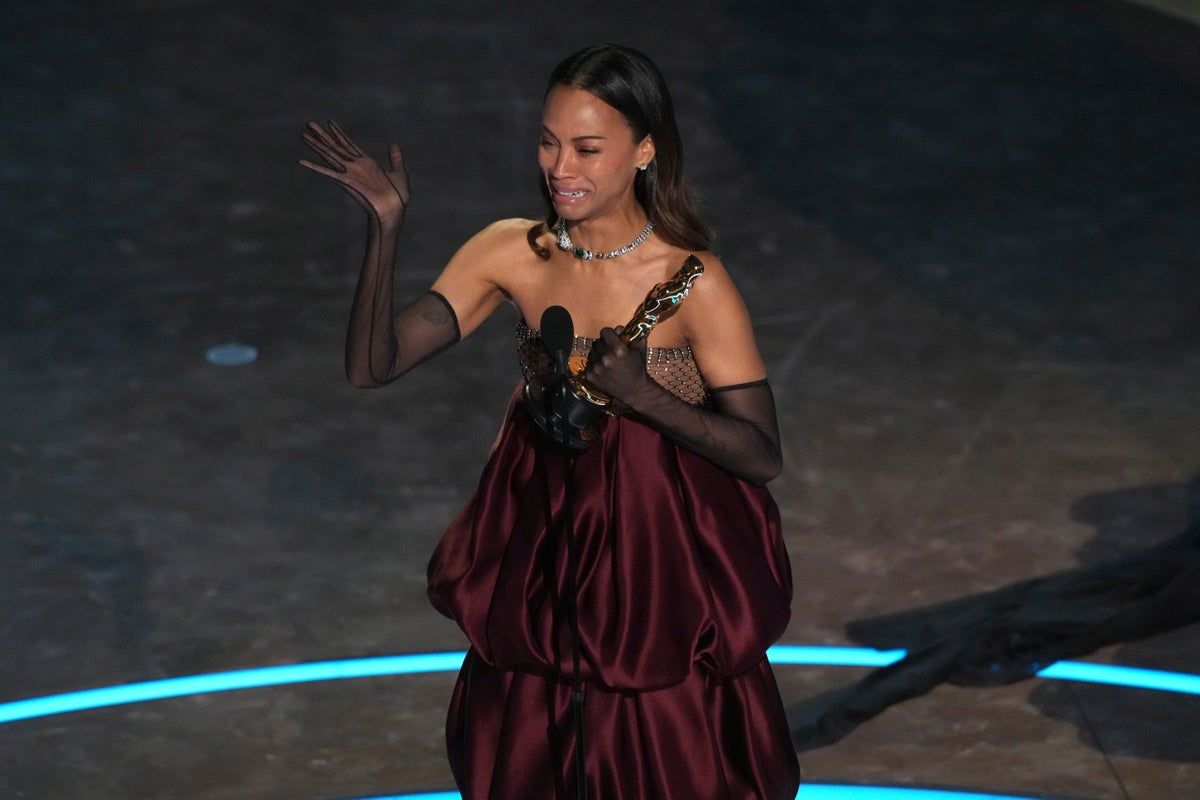 Zoe Saldaña wins first Oscar, sweeping awards season…