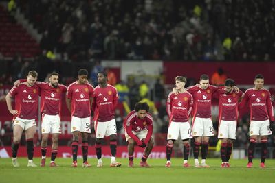 Manchester United crash out of FA Cup as Fulham win penalty shoot-out