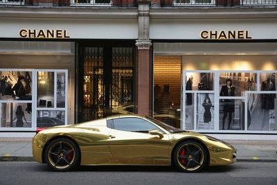 City bonuses are back: supercars and Notting Hill flats on the shopping list for big spenders