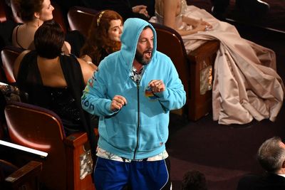 Adam Sandler exits Oscars early after Conan O’Brien questions his casual attire