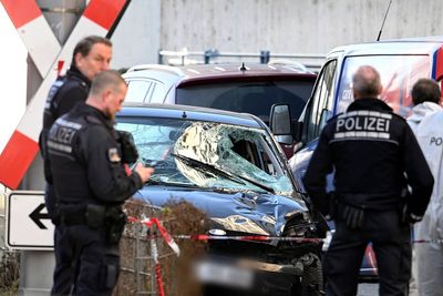 Mannheim attack latest: Two dead and several injured after car rams into crowd in German city