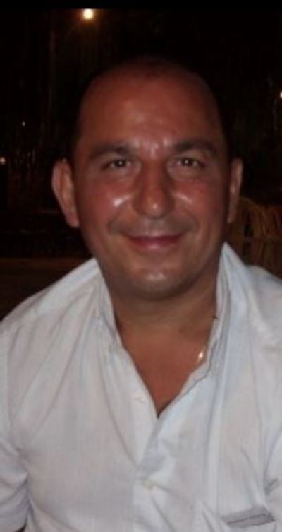 Man who died after attack outside London Wetherspoons is named