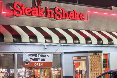 Steak 'n Shake lines up behind RFK Jr. as it changes how it makes French fries