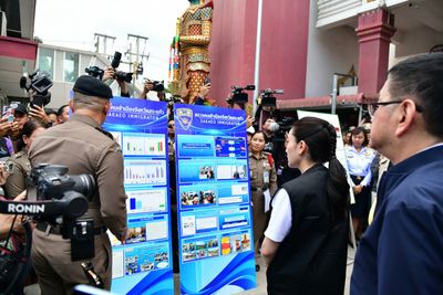 Thailand considers wall on Cambodia border