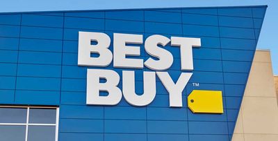 Best Buy Beats Q4 Views But Gives Mixed Forecast. Tariffs Weigh On Outlook.