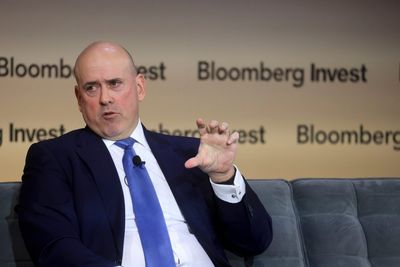 Carlyle CEO Harvey Schwartz tells investors to ‘buckle up’ for tariff uncertainty as stock market wipes away ‘Trump rally’ gains