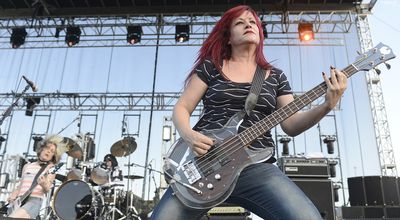 “My rig broke on live TV. I started hitting it as hard as I could, but the bass would not break… so I threw it in the ocean”: L7’s Jennifer Finch on touring with Nirvana, gigging with Courtney Love and donating her Ghost bass to the Punk Rock Museum