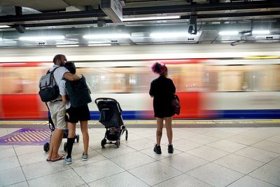 London travel news LIVE: Severe delays on the Piccadilly line due to signal failure