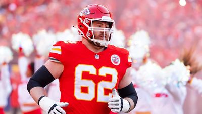 Chiefs Engaged in Trade Discussions Surrounding Star Guard Joe Thuney